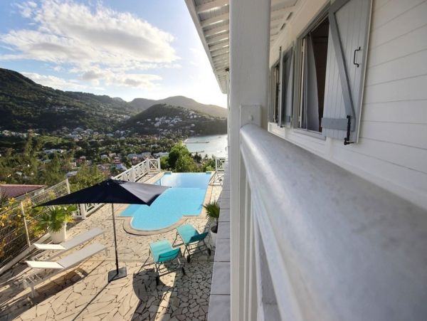 Martinique Home 1027280
