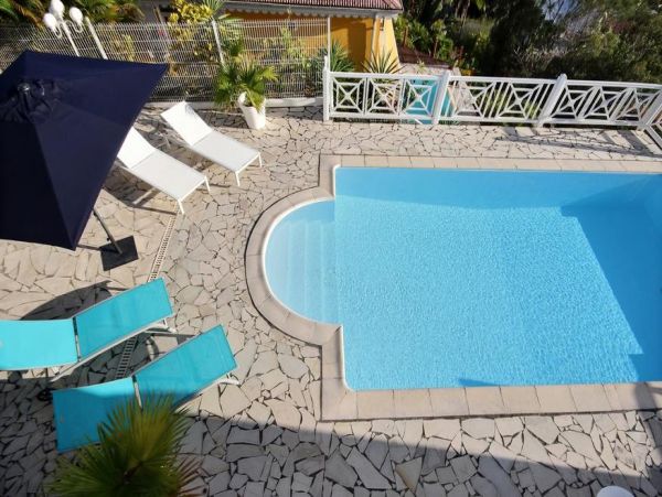 Martinique Home 1027280