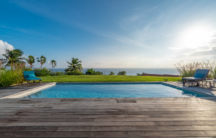 Martinique Home 1027281