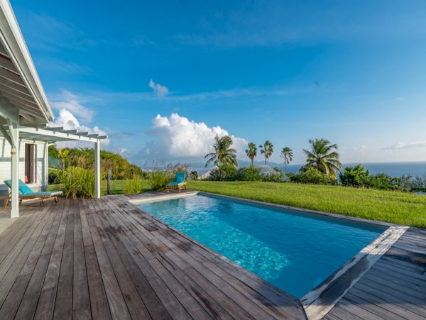 Martinique Home 1027281