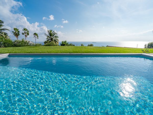 Martinique Home 1027281