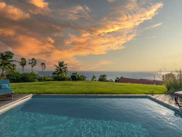 Martinique Home 1027281