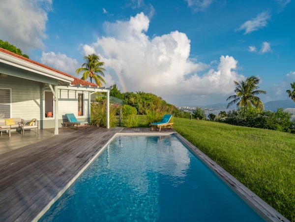 Martinique Home 1027281