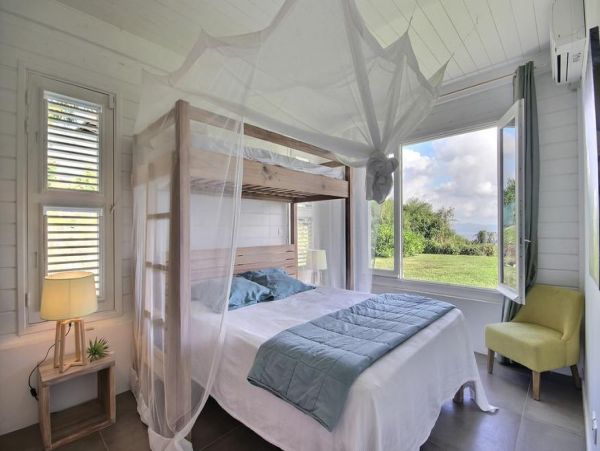 Martinique Home 1027281