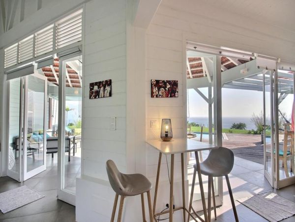 Martinique Home 1027281