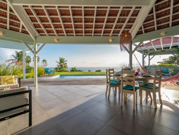 Martinique Home 1027281