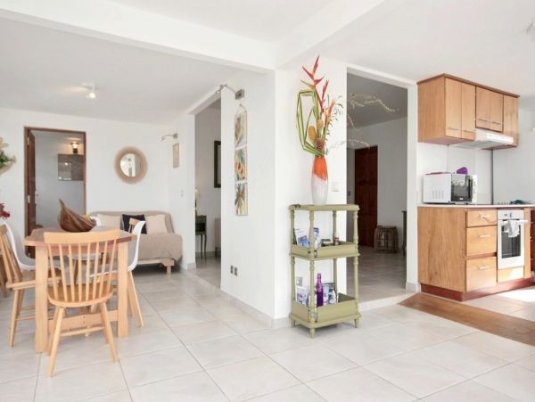 Martinique Home 1027282