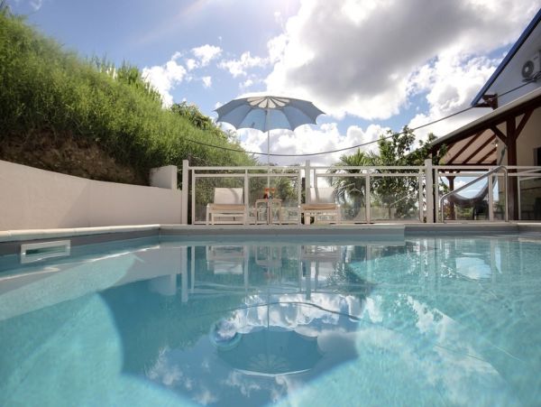 Martinique Home 1027284