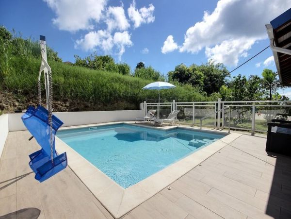 Martinique Home 1027284