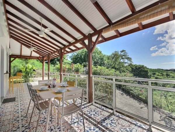 Martinique Home 1027284