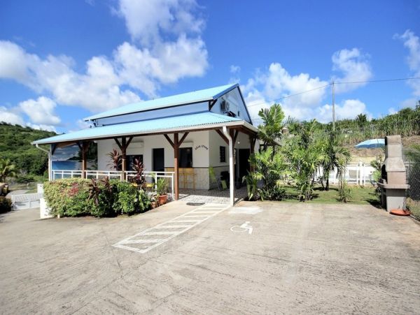 Martinique Home 1027284