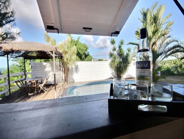 Martinique Home 1027286