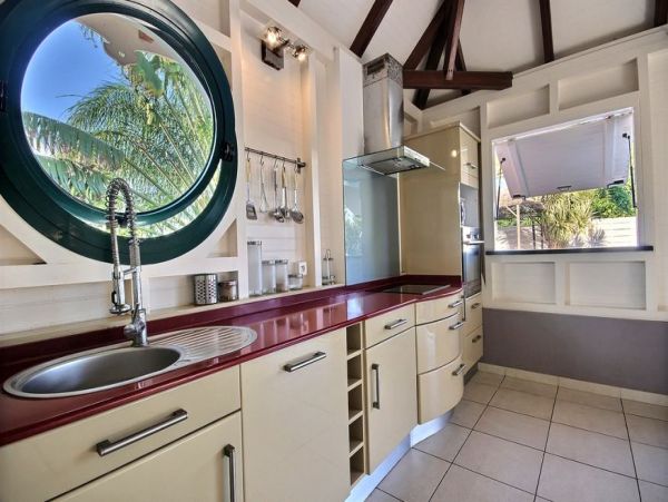 Martinique Home 1027286