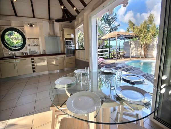 Martinique Home 1027286