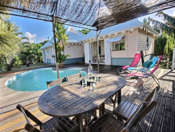 Martinique Home 1027286