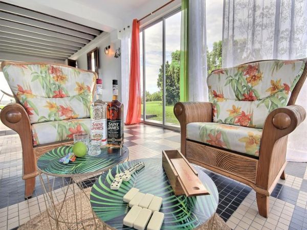 Martinique Home 1027287