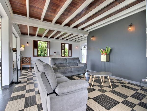 Martinique Home 1027287