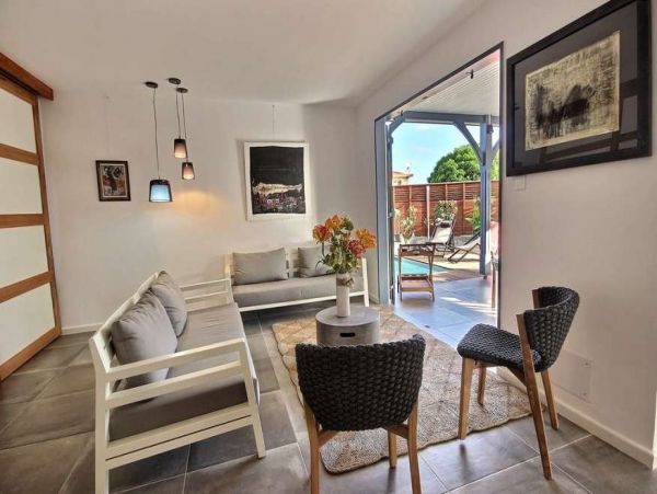 Martinique Home 1027288