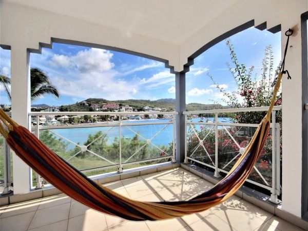 Martinique Home 1027289