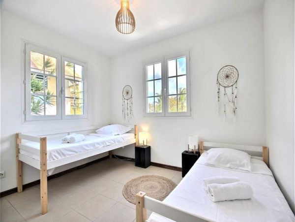 Martinique Home 1027289