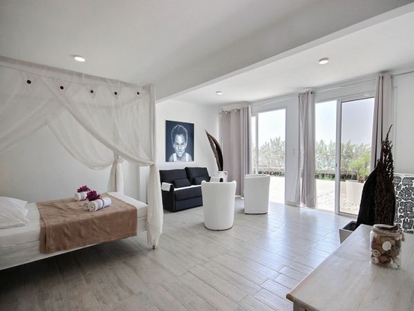 Martinique Home 1027290