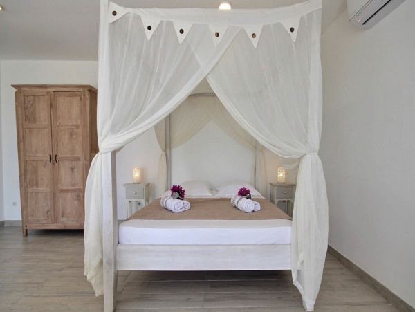Martinique Home 1027290