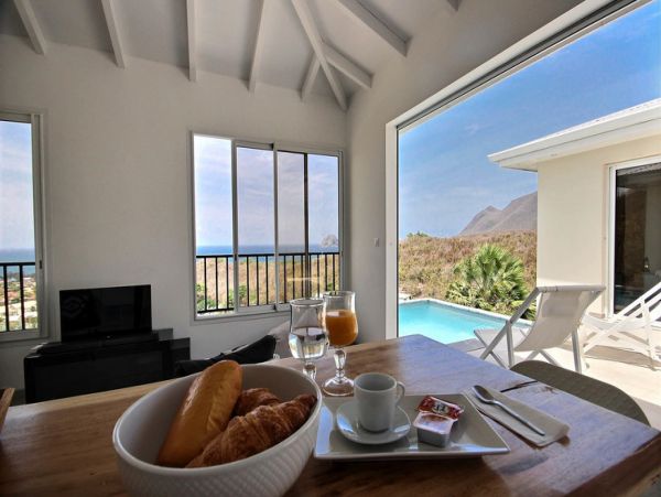 Martinique Home 1027290