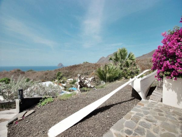 Martinique Home 1027290