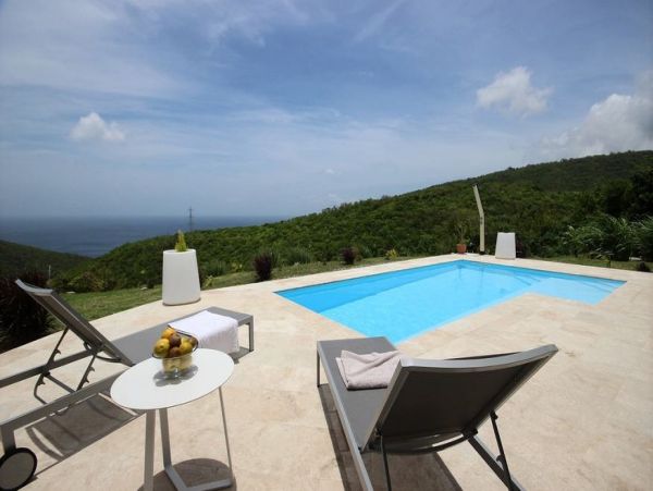 Martinique Home 1027291