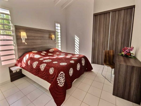Martinique Home 1027293