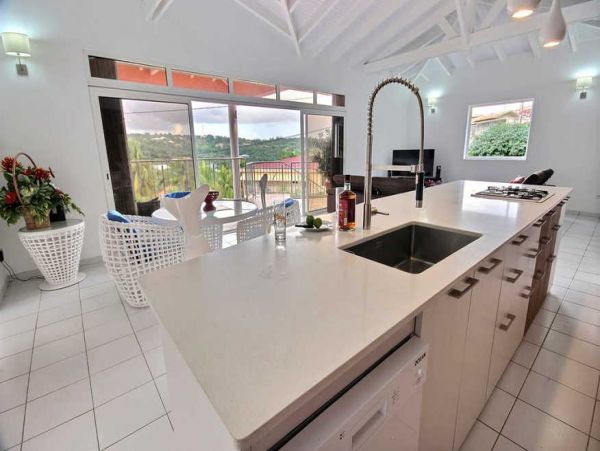 Martinique Home 1027293