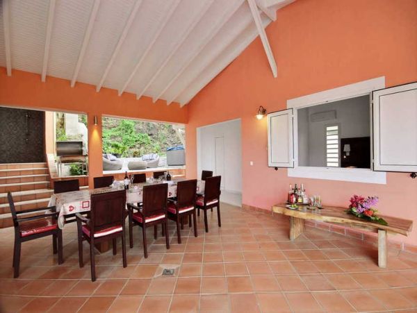 Martinique Home 1027293