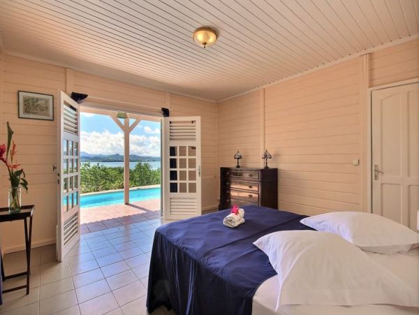 Martinique Home 1027294