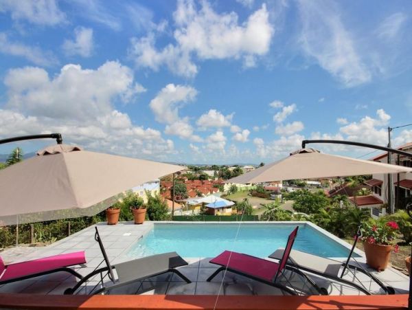 Martinique Home 1027296