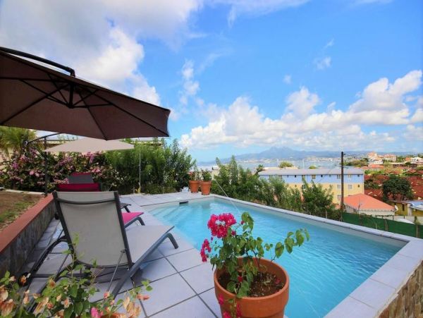 Martinique Home 1027296