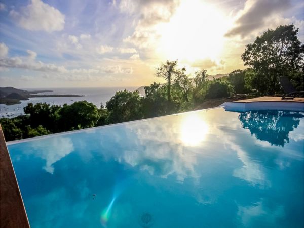 Martinique Home 1027298