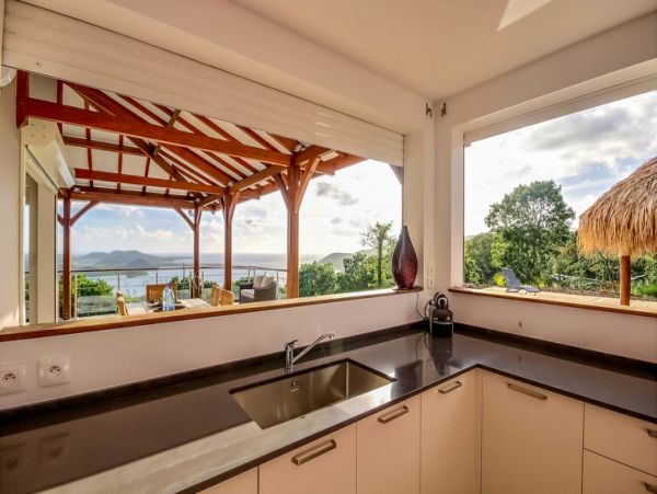 Martinique Home 1027298