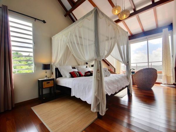Martinique Home 1027298