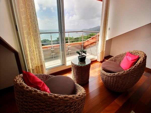 Martinique Home 1027298