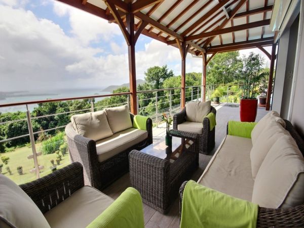 Martinique Home 1027298