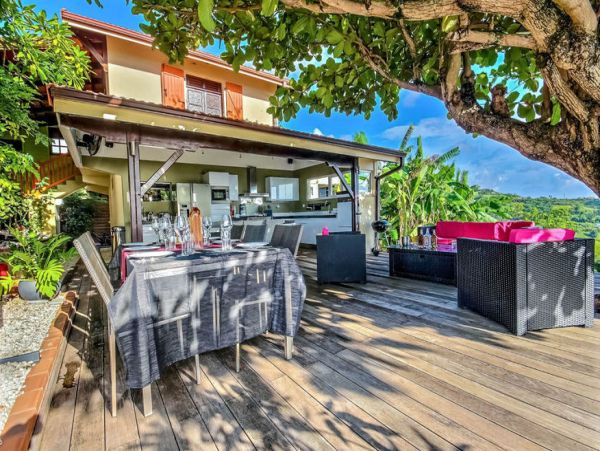 Martinique Home 1027299