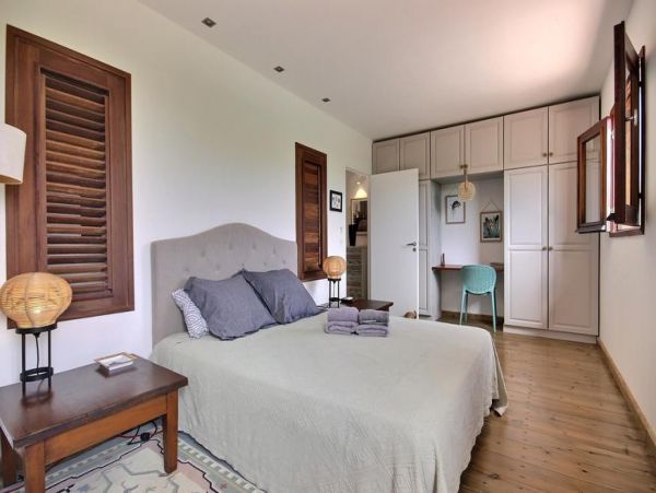 Martinique Villa. Beautifully Appointed Tropical Delight