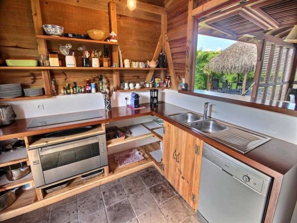 Martinique Villa. Beautifully Appointed Tropical Delight
