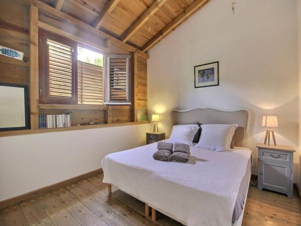 Martinique Villa. Beautifully Appointed Tropical Delight
