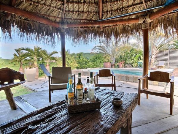 Martinique Villa. Beautifully Appointed Tropical Delight