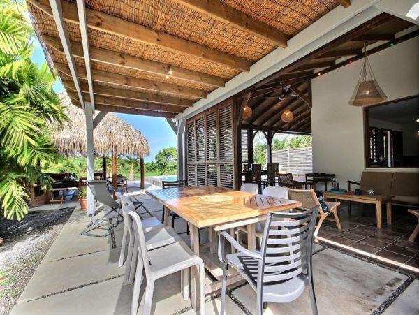 Martinique Villa. Beautifully Appointed Tropical Delight