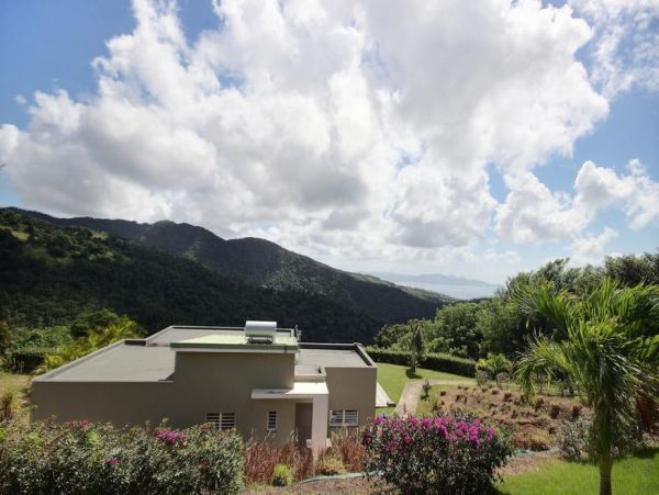 Martinique Home 1027302