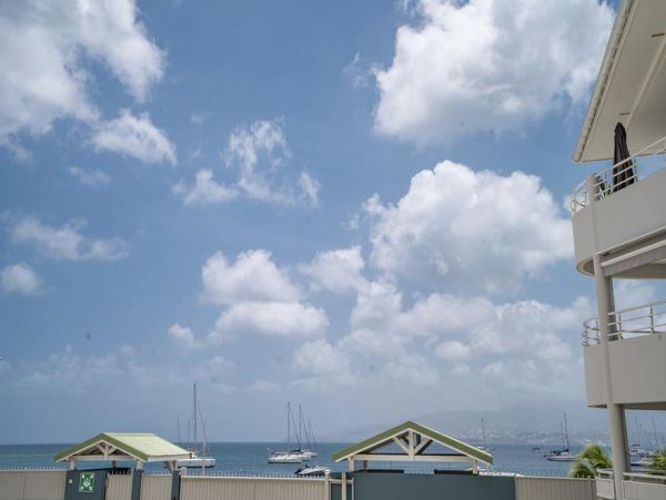 Martinique Home 1027303