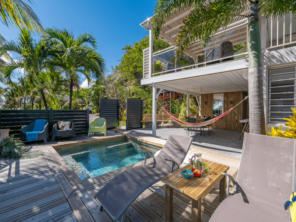 Martinique Home 1027306