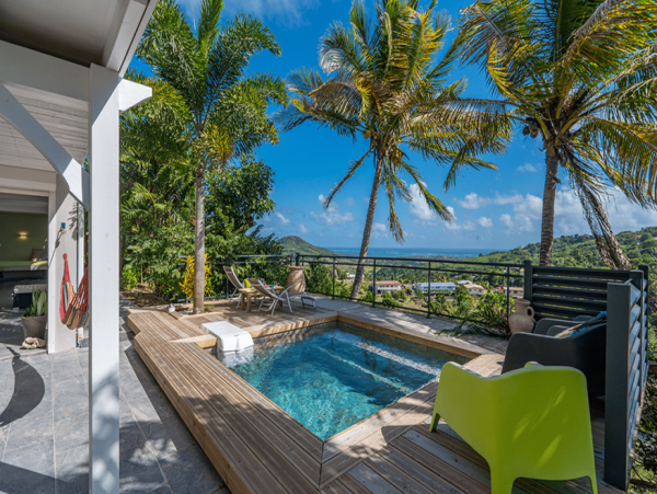 Martinique Home 1027306